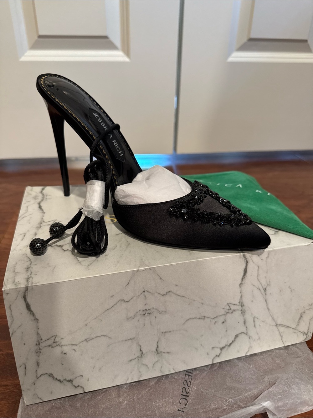 Jessica Rich - Black Beaded Pointed Stiletto